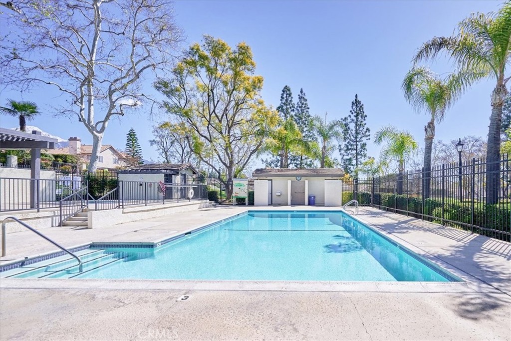 1362 Sunrise Circle N