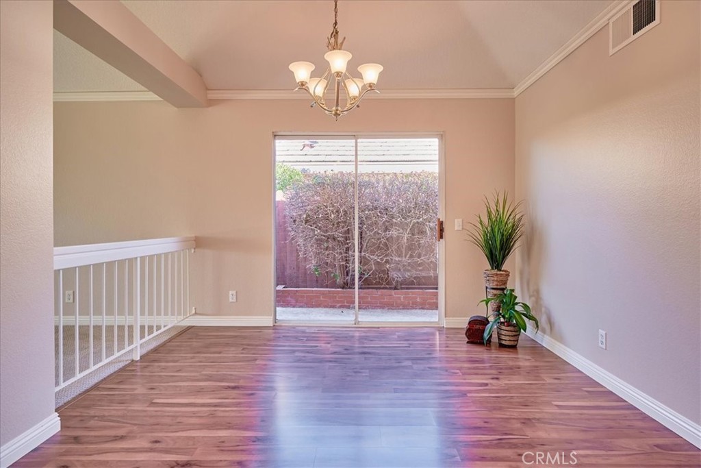 1362 Sunrise Circle N