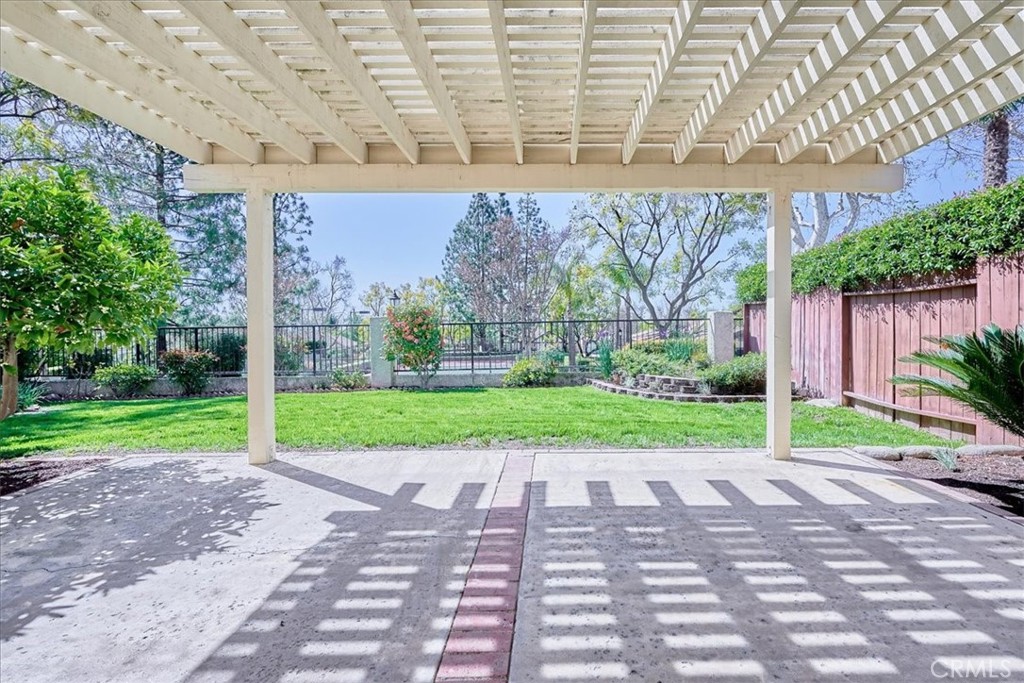 1362 Sunrise Circle N