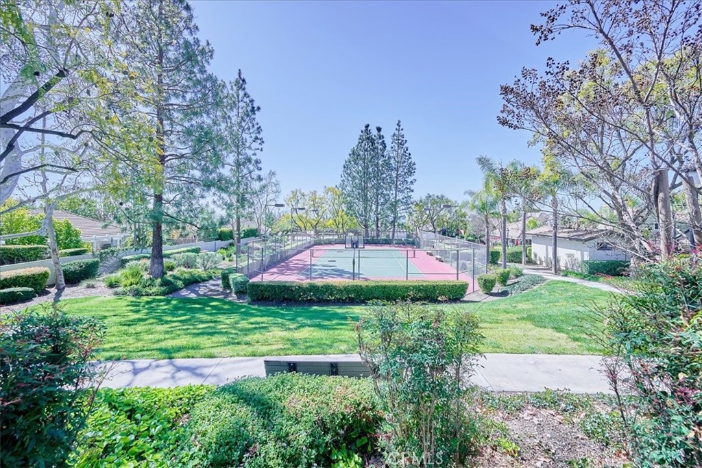 1362 Sunrise Circle N