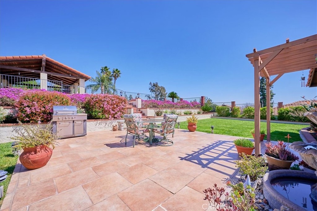 5235 Mayberry Avenue