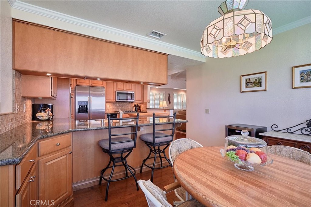 5235 Mayberry Avenue