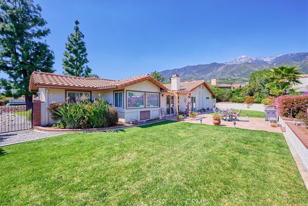 5235 Mayberry Avenue