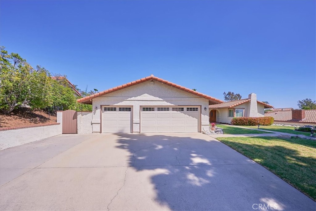 5235 Mayberry Avenue