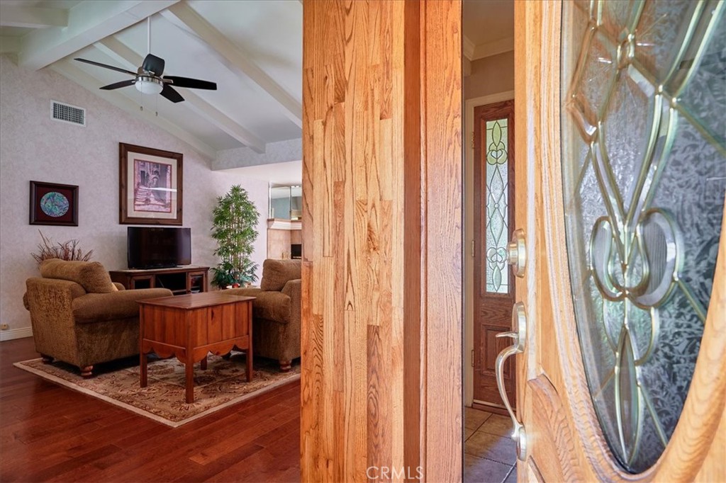 5235 Mayberry Avenue