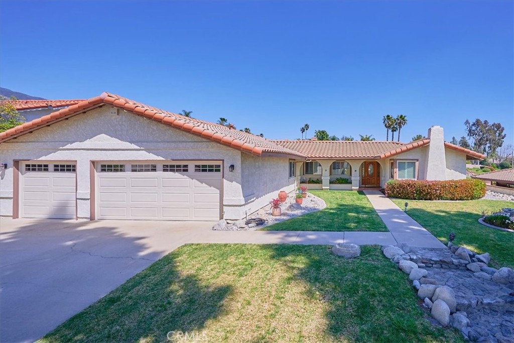 5235 Mayberry Avenue