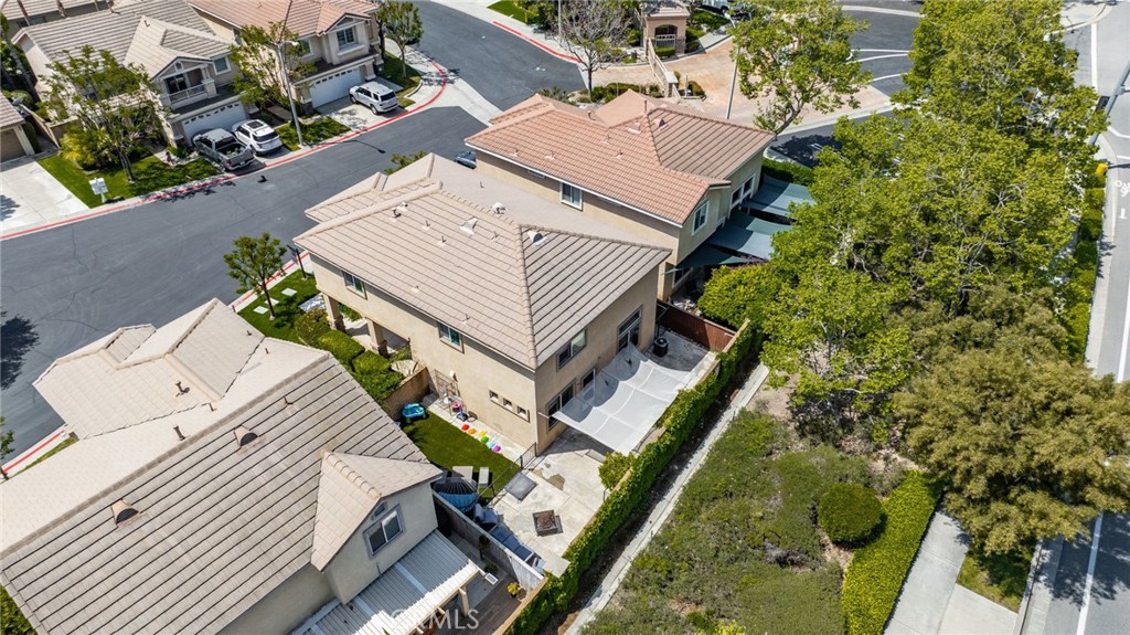 8734 Risinghill Court