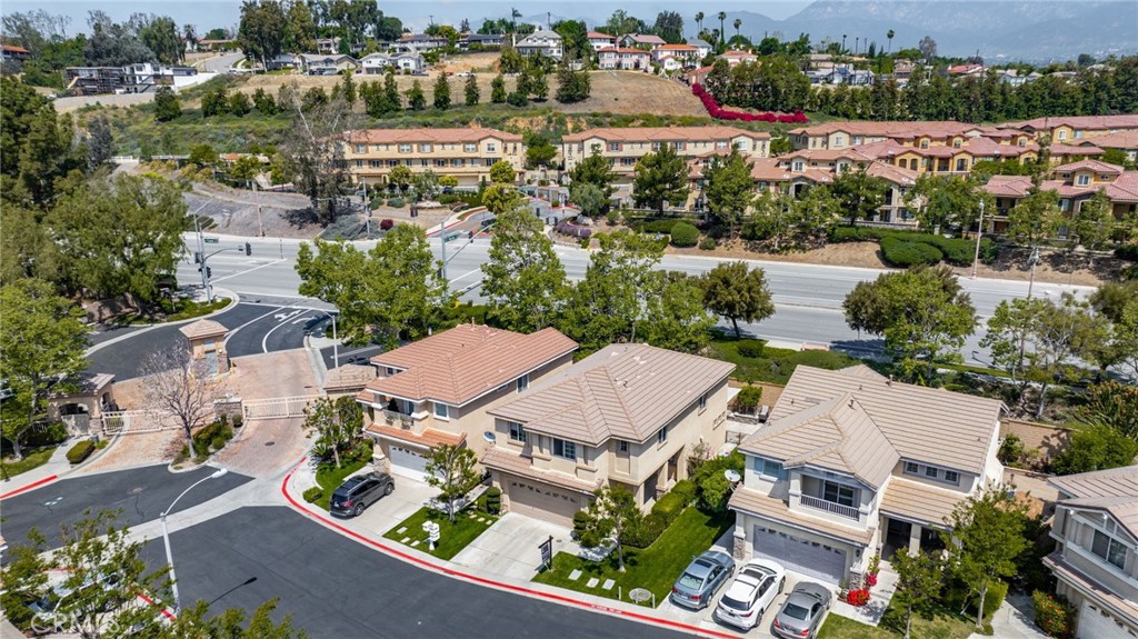 8734 Risinghill Court