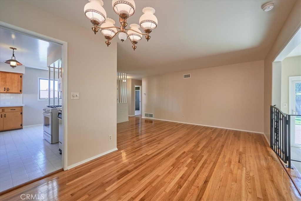 243 E Harrison Avenue