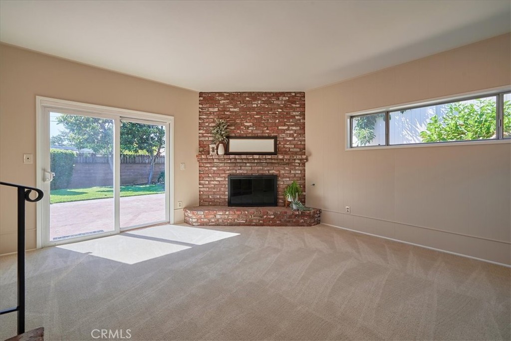 243 E Harrison Avenue