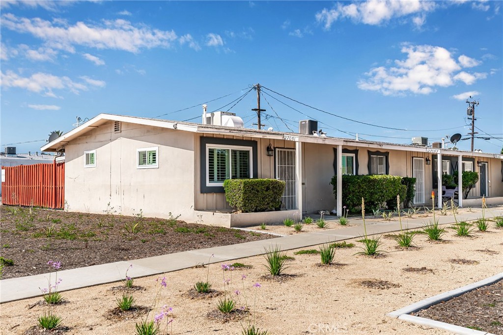 27051 Sun City Boulevard