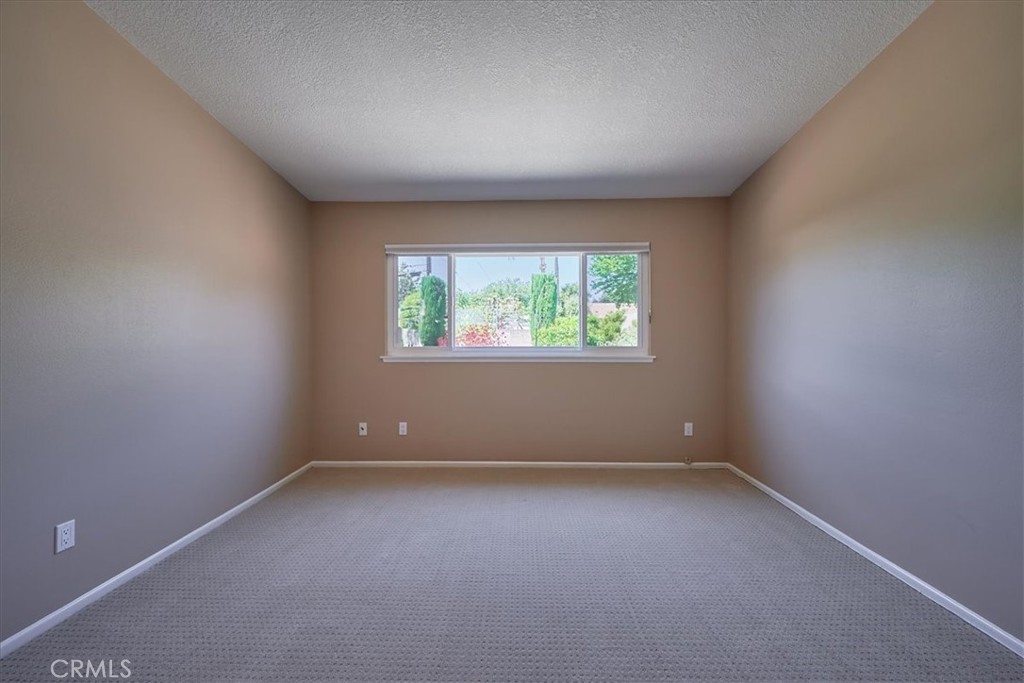 1747 Mulberry Avenue