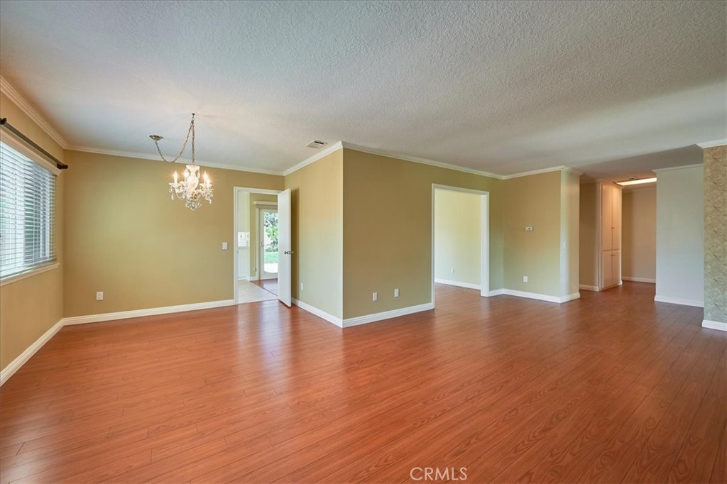 1747 Mulberry Avenue