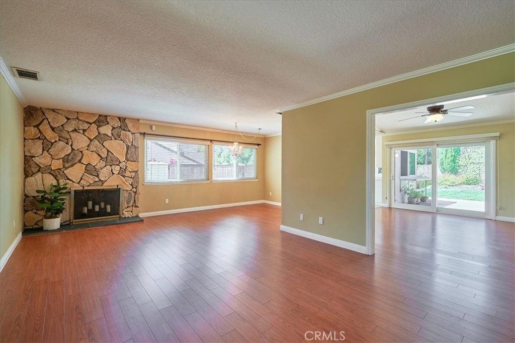 1747 Mulberry Avenue