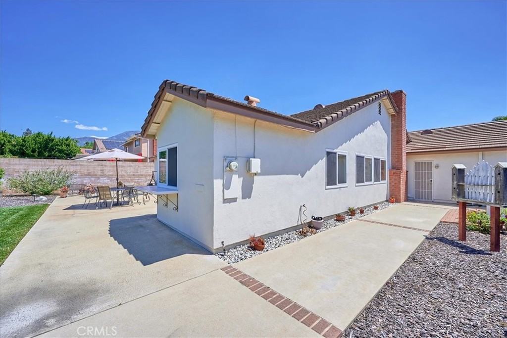 1747 Mulberry Avenue