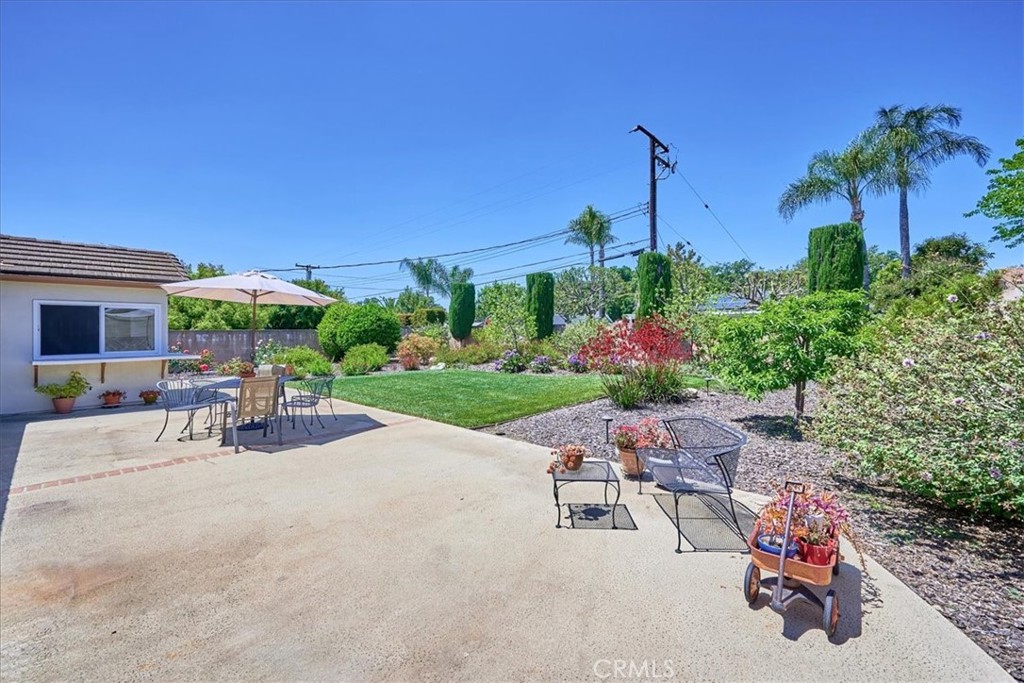 1747 Mulberry Avenue