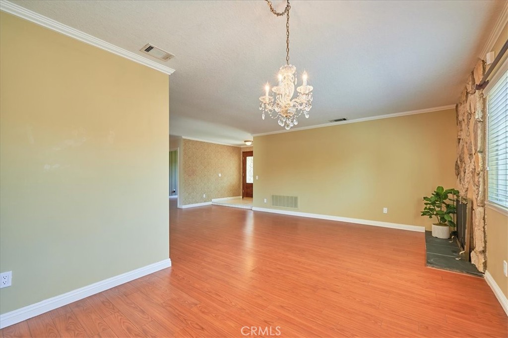 1747 Mulberry Avenue