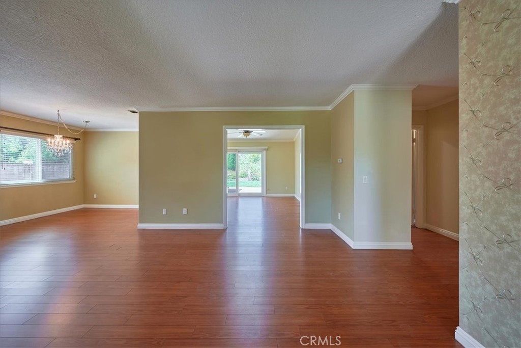 1747 Mulberry Avenue