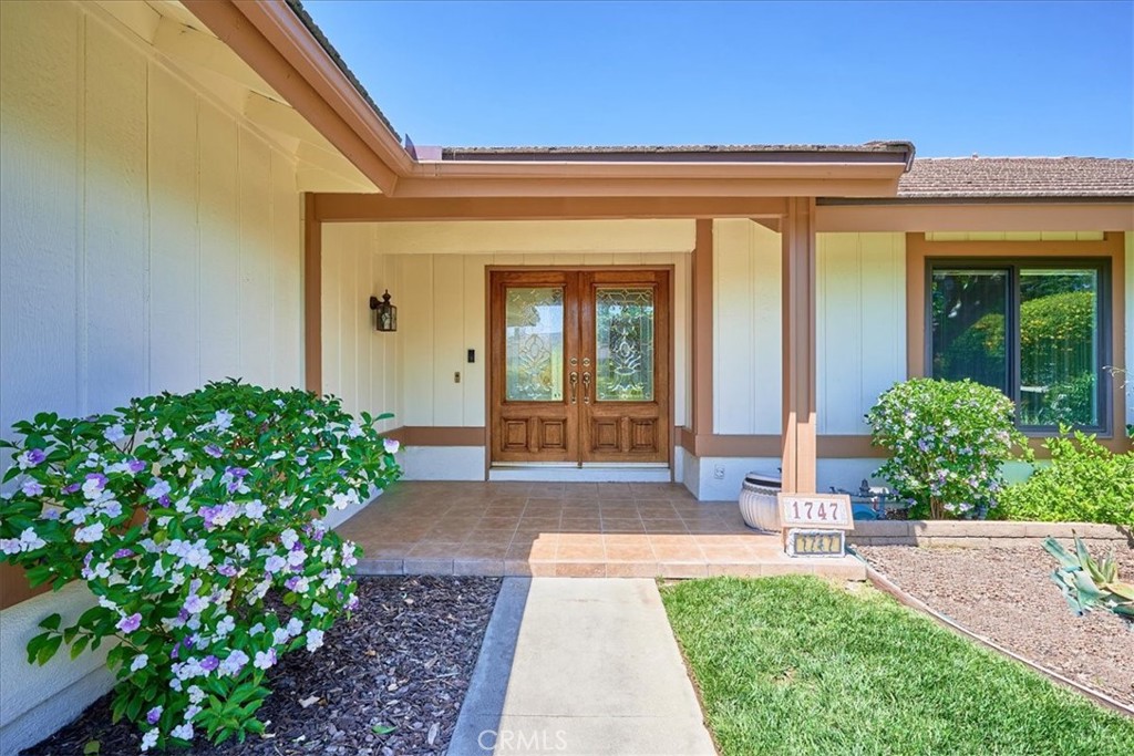 1747 Mulberry Avenue