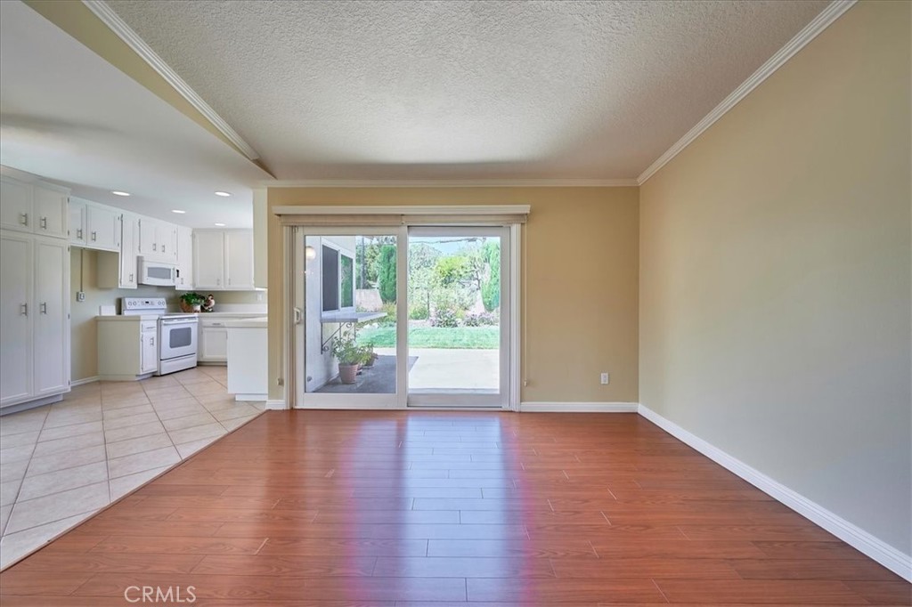 1747 Mulberry Avenue