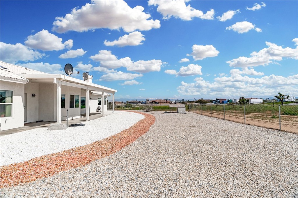 10938 Sunny Vista Road