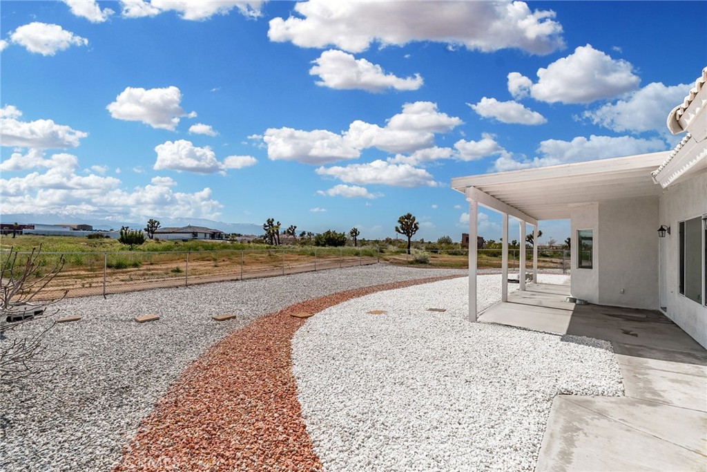 10938 Sunny Vista Road