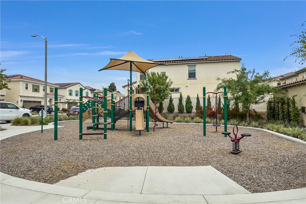 484 N Glenwood Avenue