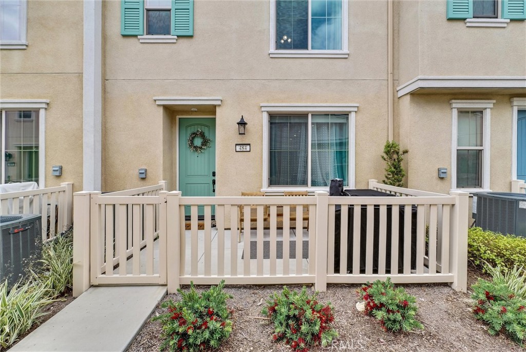 484 N Glenwood Avenue