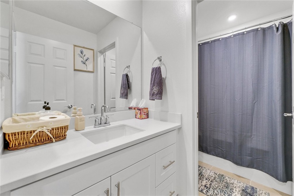 484 N Glenwood Avenue