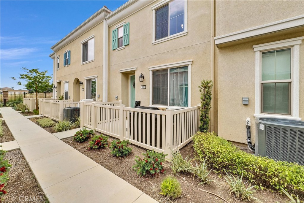 484 N Glenwood Avenue