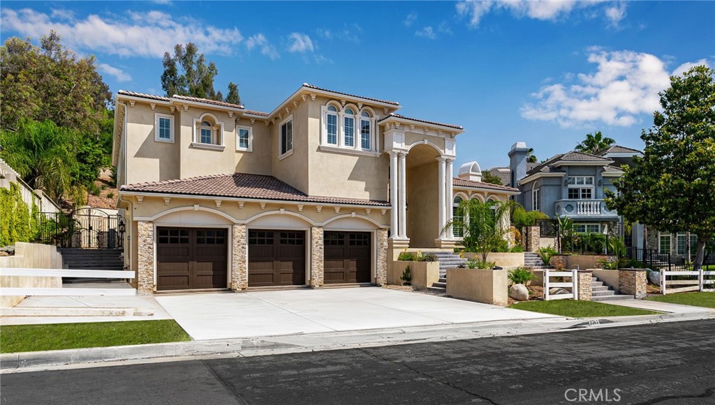 2263 Kingsbridge Court