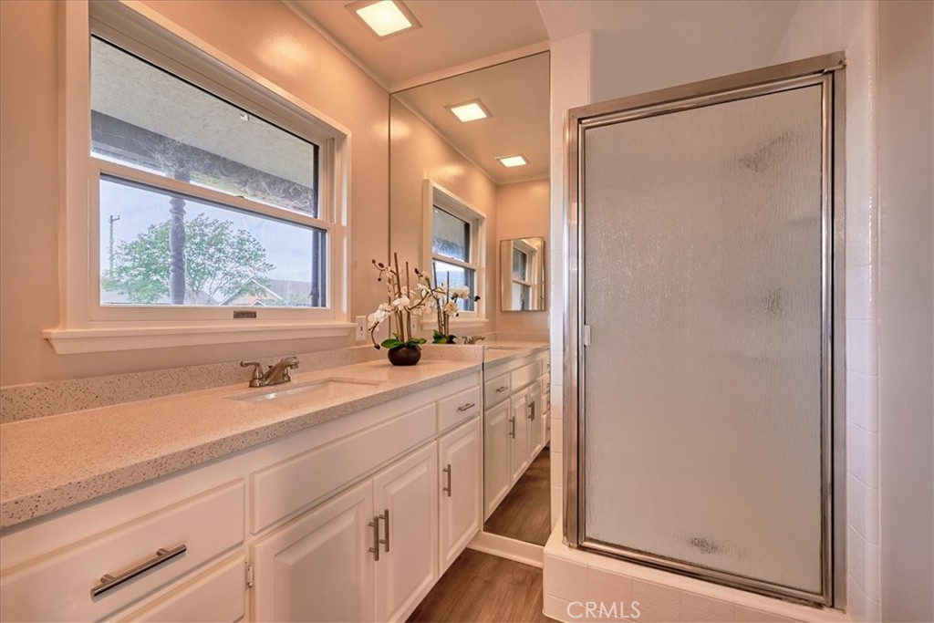 1250 Hansford Avenue