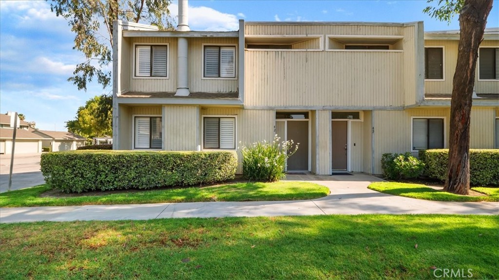 1965 Coulston Street 42