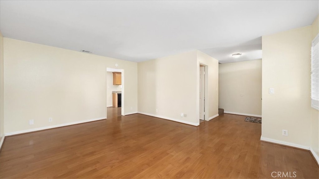 1965 Coulston Street 42