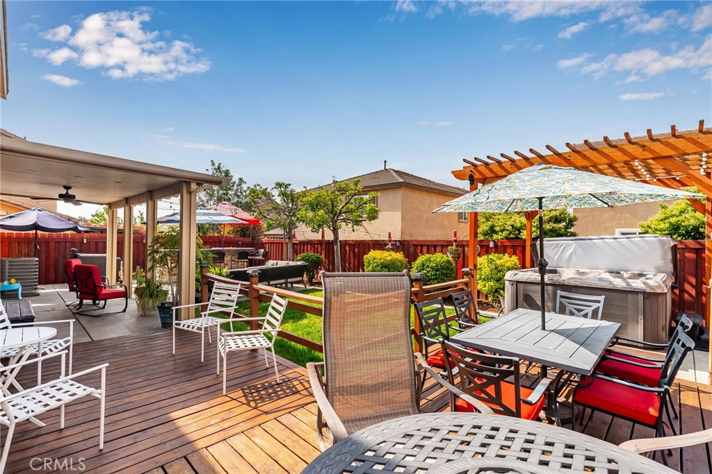 3749 American Elm Road