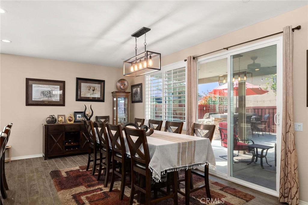 3749 American Elm Road