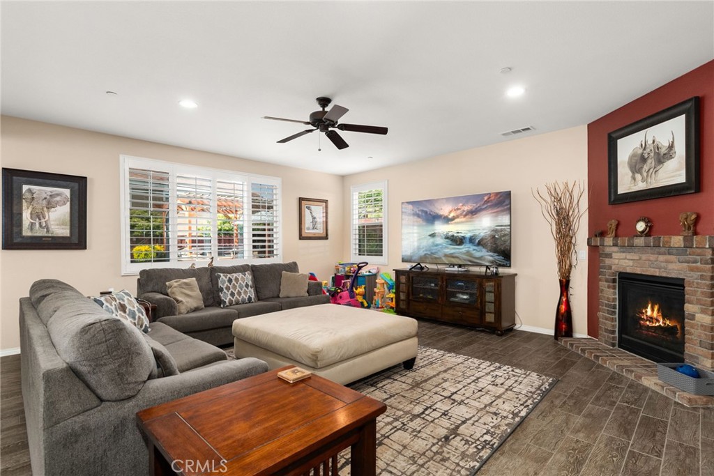 3749 American Elm Road