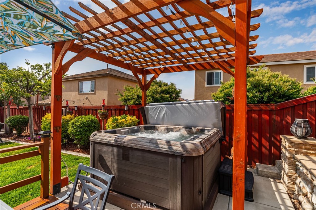 3749 American Elm Road