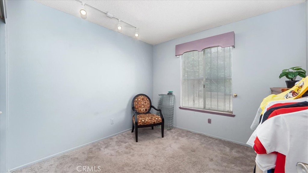 25372 Las Palomas Drive