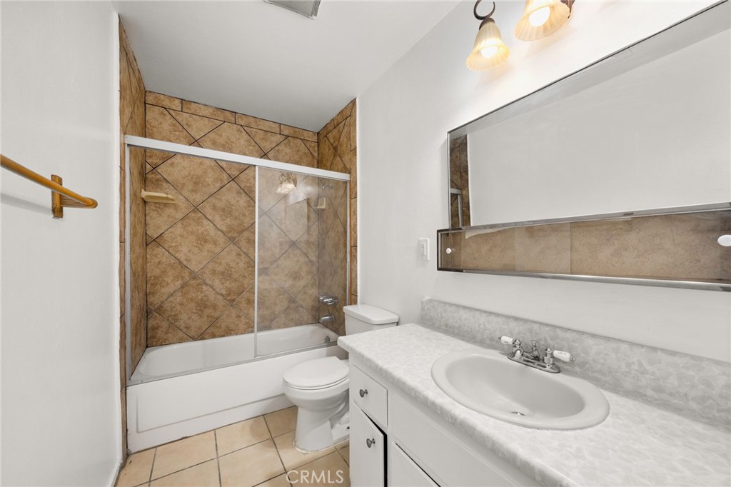 13874 Mcdonnell Street