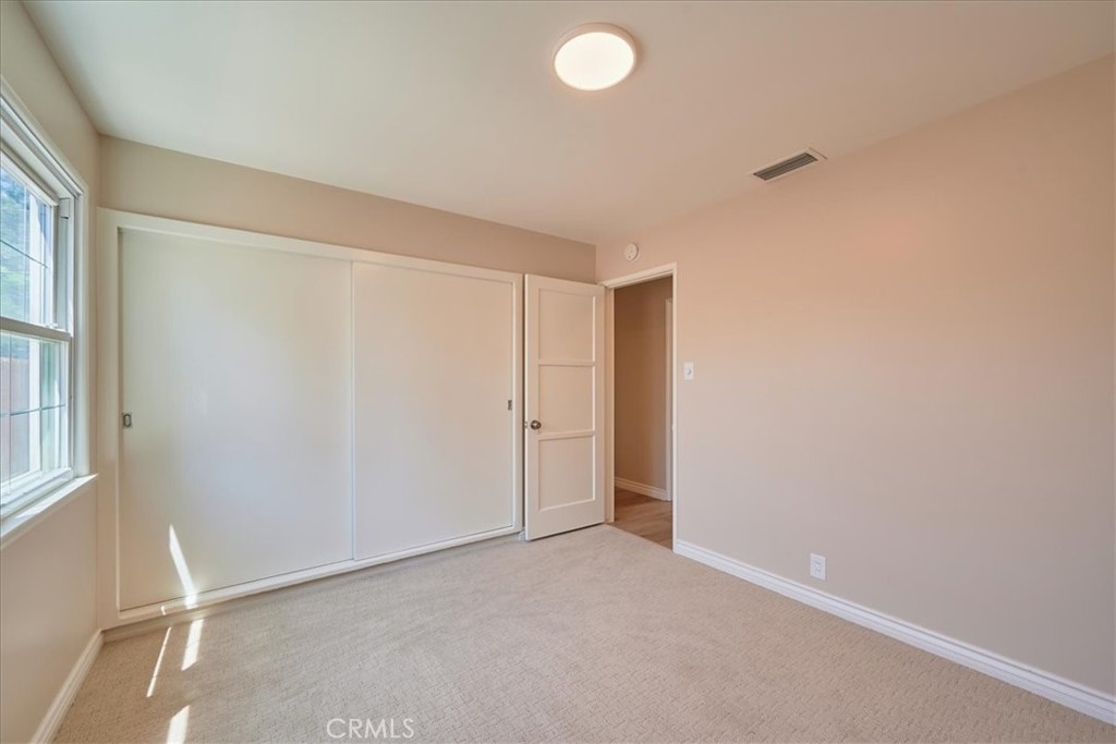 1185 Valley View Avenue