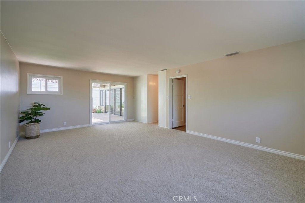 1185 Valley View Avenue