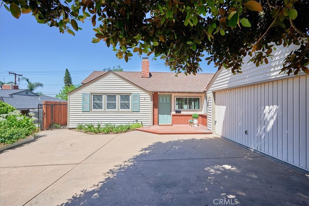 1185 Valley View Avenue