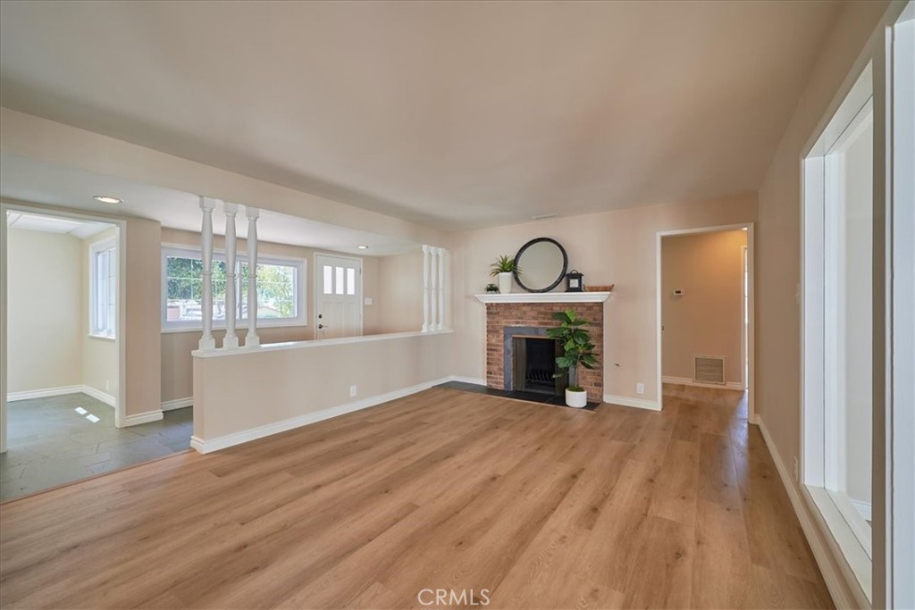 1185 Valley View Avenue