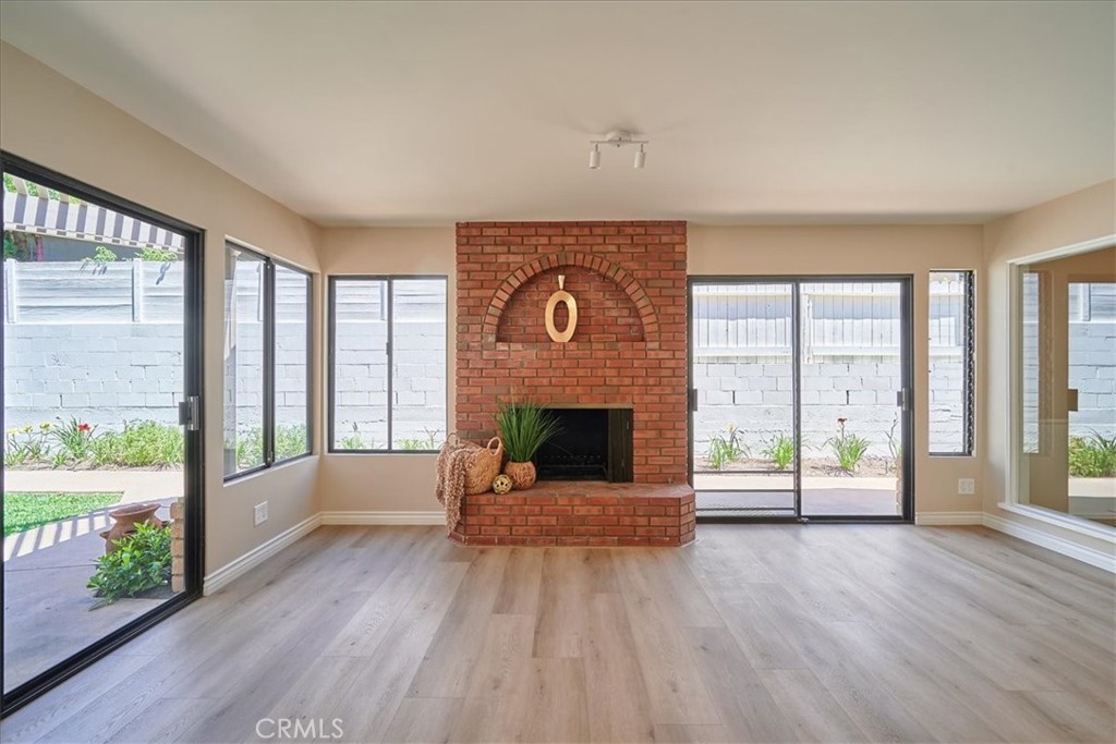 1185 Valley View Avenue