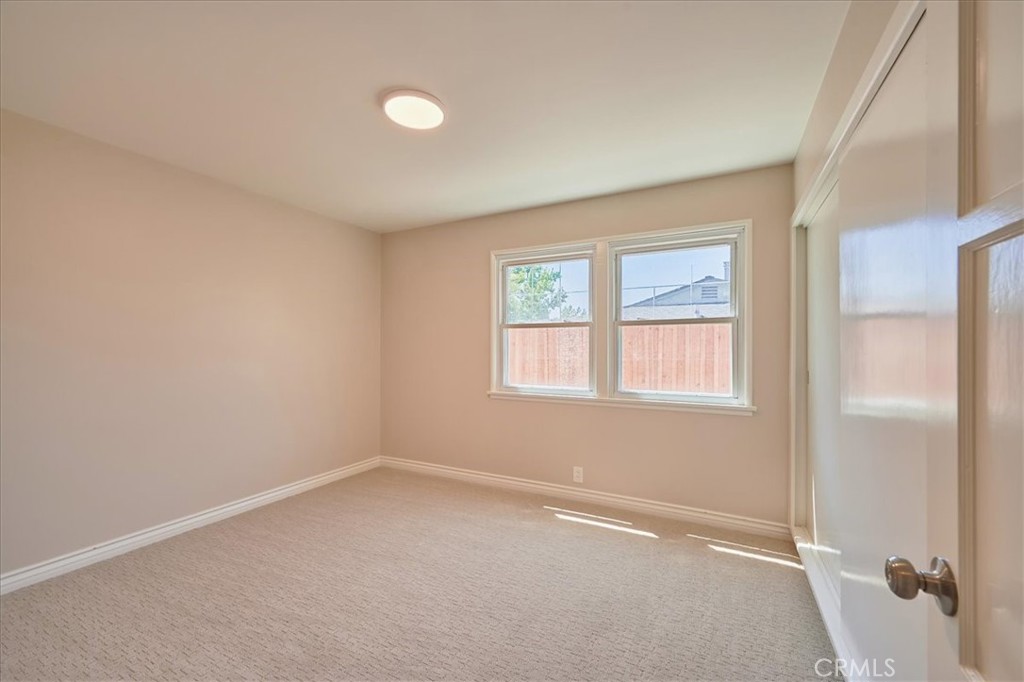 1185 Valley View Avenue