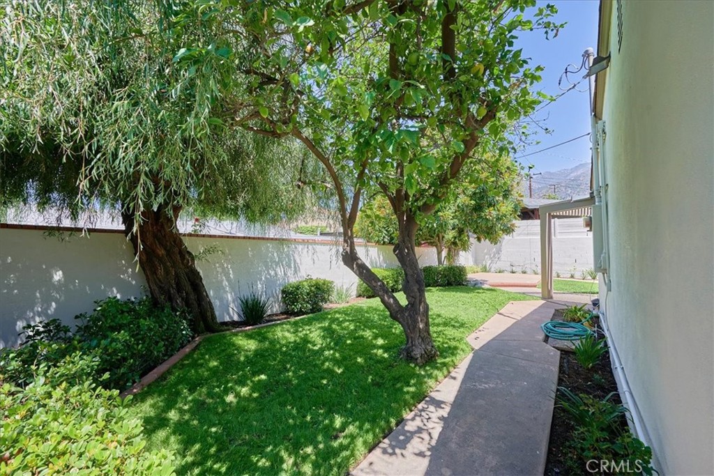 1185 Valley View Avenue