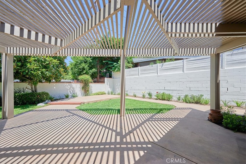 1185 Valley View Avenue