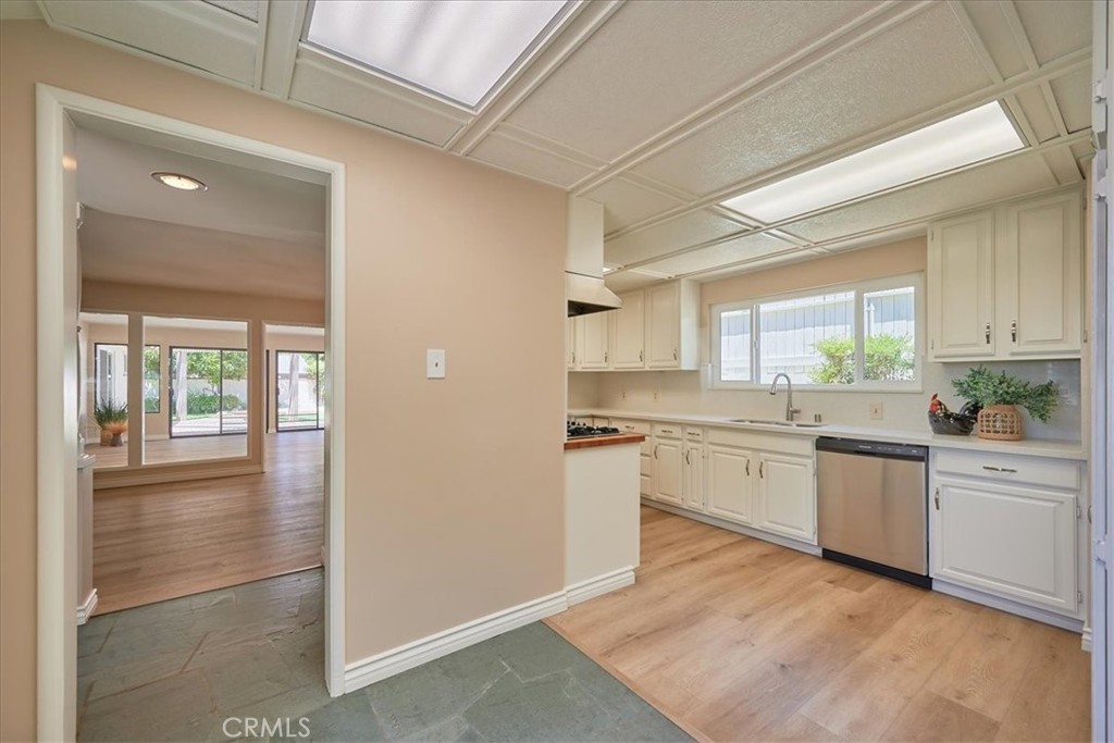 1185 Valley View Avenue