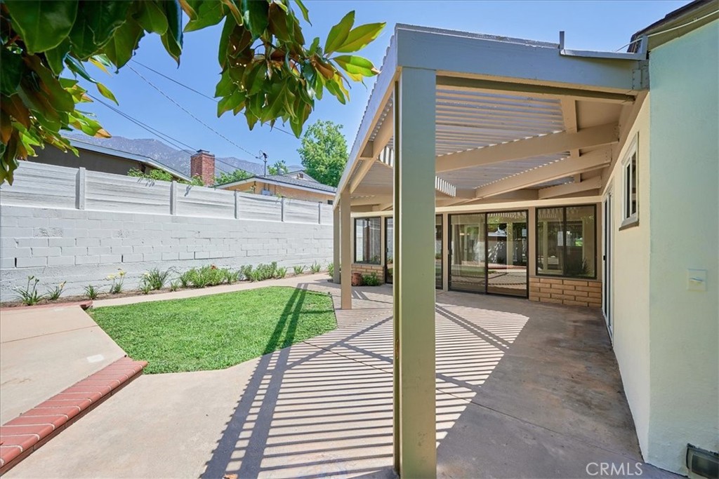 1185 Valley View Avenue